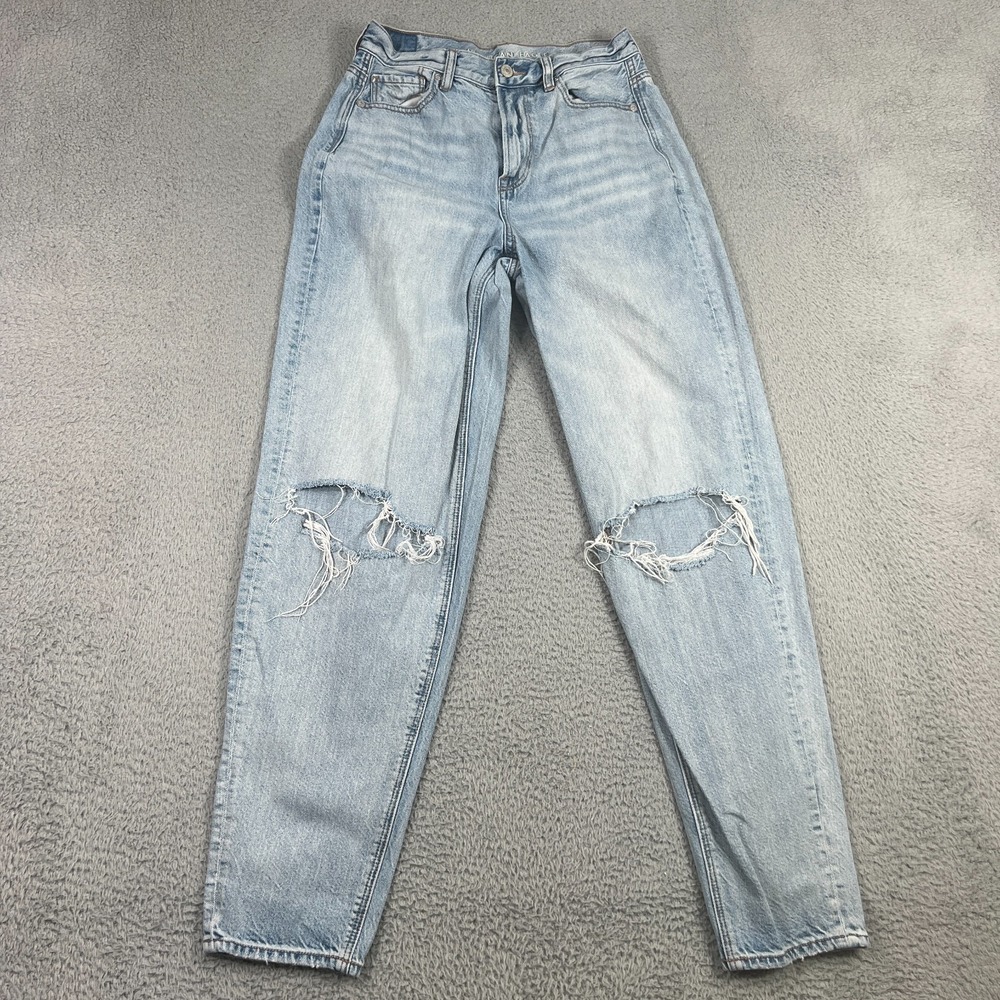 American Eagle Ripped Mom Jeans Womens 4 Relaxed Blue Light Wash Denim High Rise